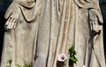 Madonna-hands and flower